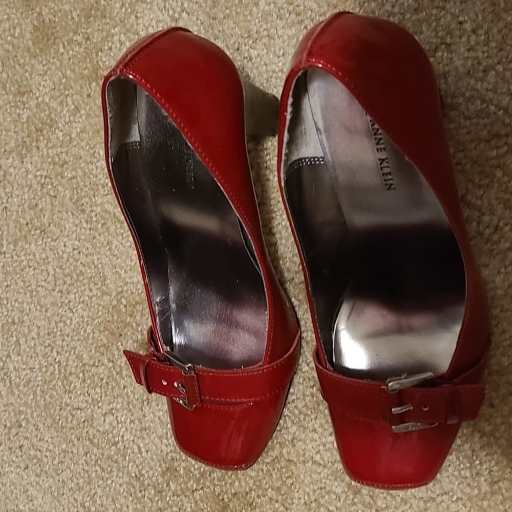 Red Anne Klein pumps - 8.5